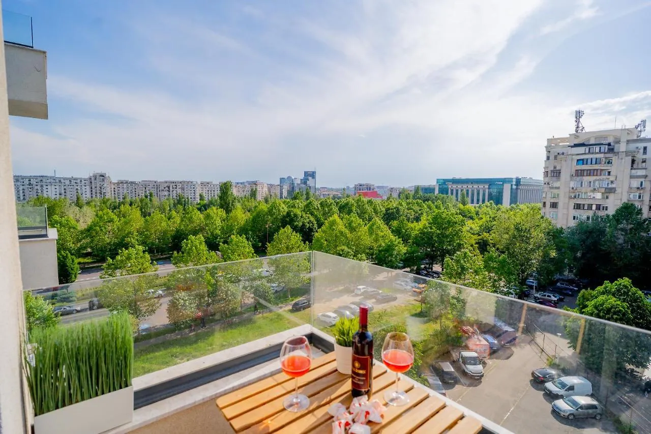 Union Plaza - Balcony Delight In City Center Bucharest Romania