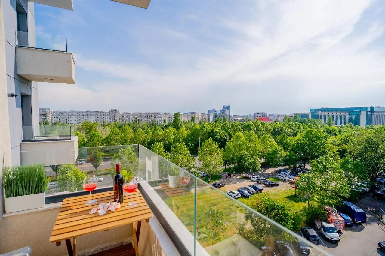 Union Plaza - Balcony Delight In City Center Bucharest